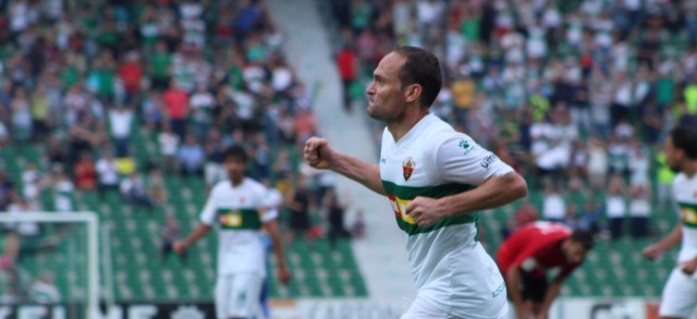 El Elche CF empata ante el Nàstic en un partido 'loco'