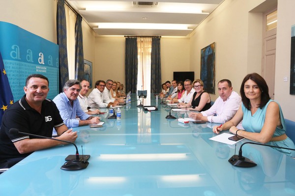 Este es el equipo de Toni Pérez en la Diputación: Ana Serna y Marina Sáez, vicepresidentas