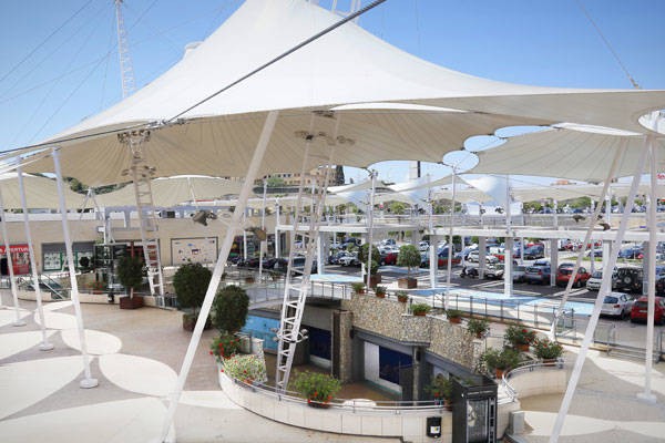 La socimi Lar España vende el parque comercial de Vistahermosa de Alicante