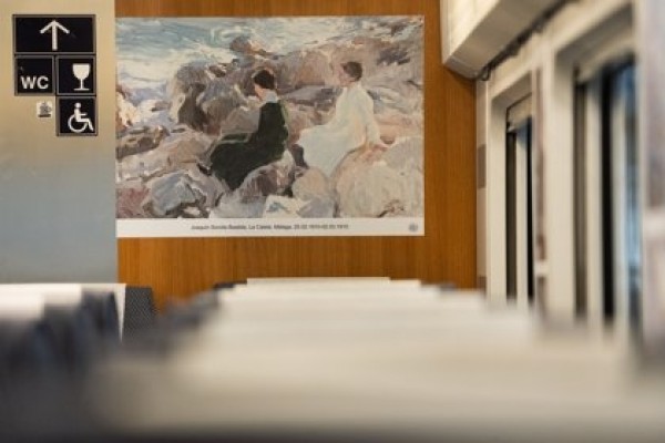 Sorolla se sube al AVE