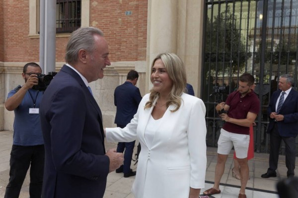 El movimiento de diputados del PPCS en Les Corts: cuatro cambios seguros... que pueden llegar a siete