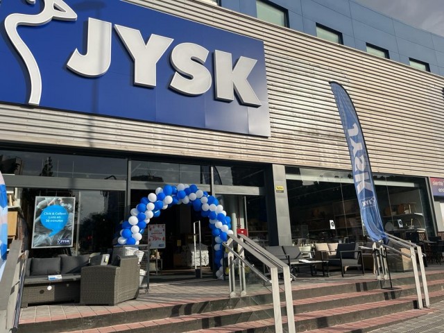 Espectacular apertura de JYSK en Alicante - Isla de Corfú con descuentos de hasta un 75% 