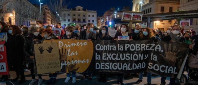 Norma de convivencia en Alicante: una denuncia por acampada y otra a un cliente de la prostitución