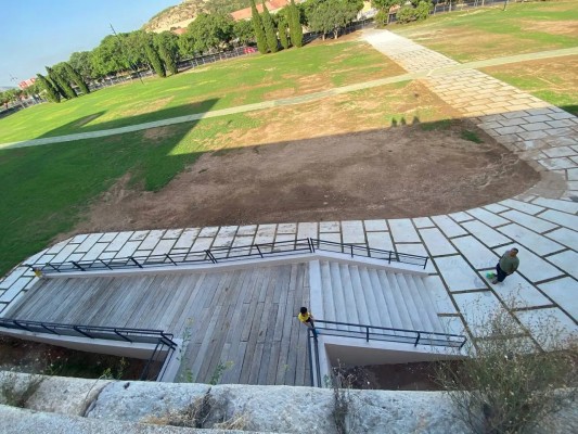 La oposición pide explicaciones ante la orden de Cultura de eliminar la rampa de la Puerta Socorro