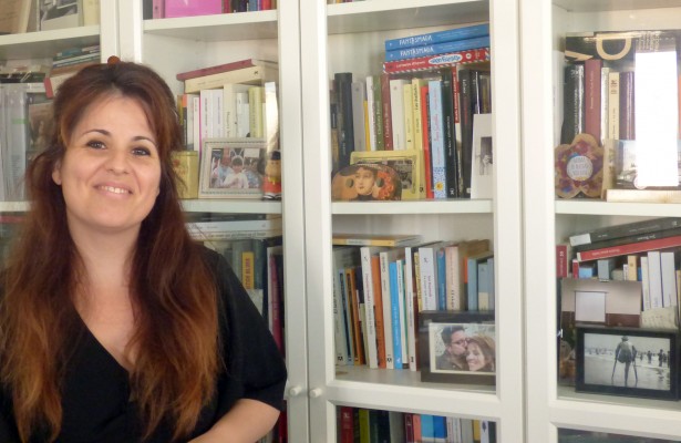 Esther López Barceló: “Sempre he viscut envoltada de llibres”