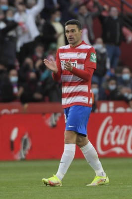 Cuelga las botas Jorge Molina, leyenda del fútbol alicantino y español