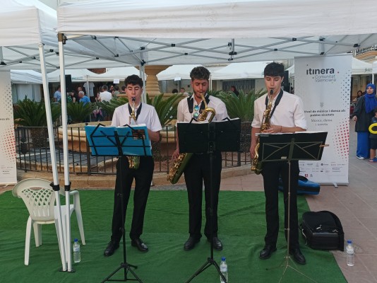 Torrechiva y Espadilla acogen las actuaciones del Festival Itinera en su recorrido por Castellón