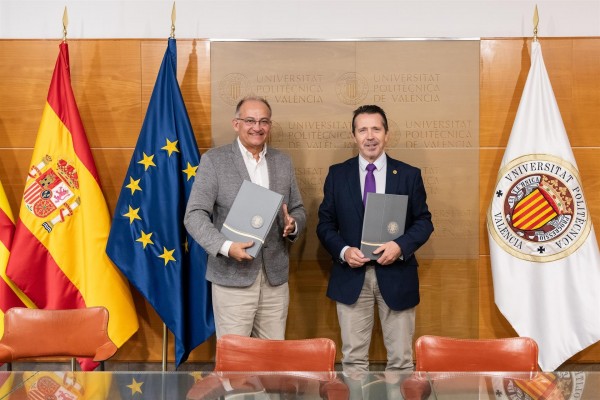 La UPV y Valenciaport se alían para crear la Cátedra de Innovación Logístico-Portuaria