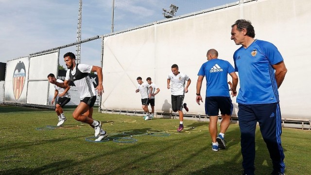 Prandelli no tendrá a toda la plantilla disponible hasta el jueves