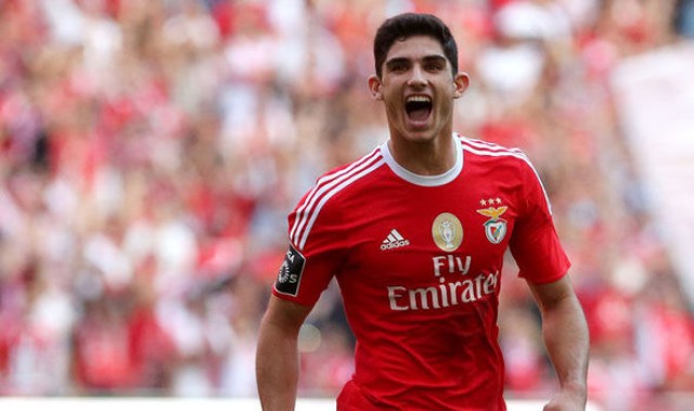 El Benfica quiere más de 25 millones de euros por Guedes
