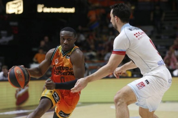 El Valencia Basket estudia que Harper cierre la línea exterior y el jugador espera una oferta
