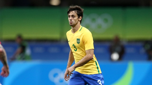 Mourinho quiere a Rodrigo Caio en el Manchester
