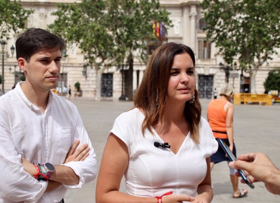 Gómez celebra el resultado del PSPV e incide en que el gobierno PP-Vox será 