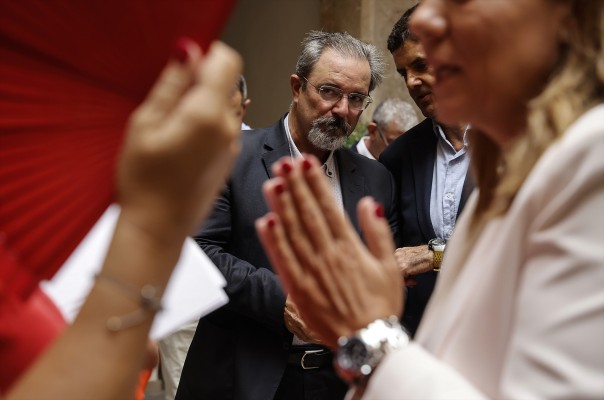 Flores (Vox): 