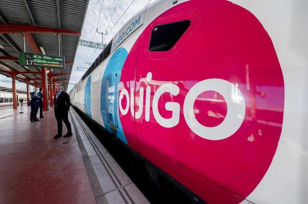 La suspensión de trenes afecta a 4.000 viajeros de Ouigo, que reembolsa el billete y da compensación