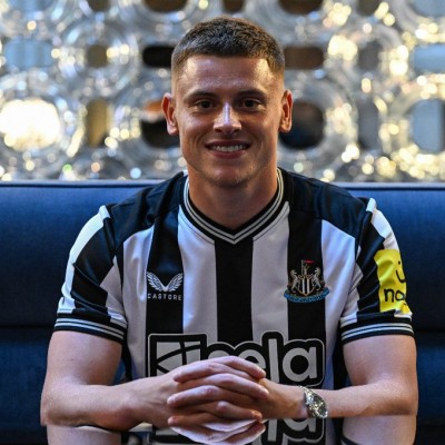 Harvey Barnes, nuevo jugador del Newcastle

