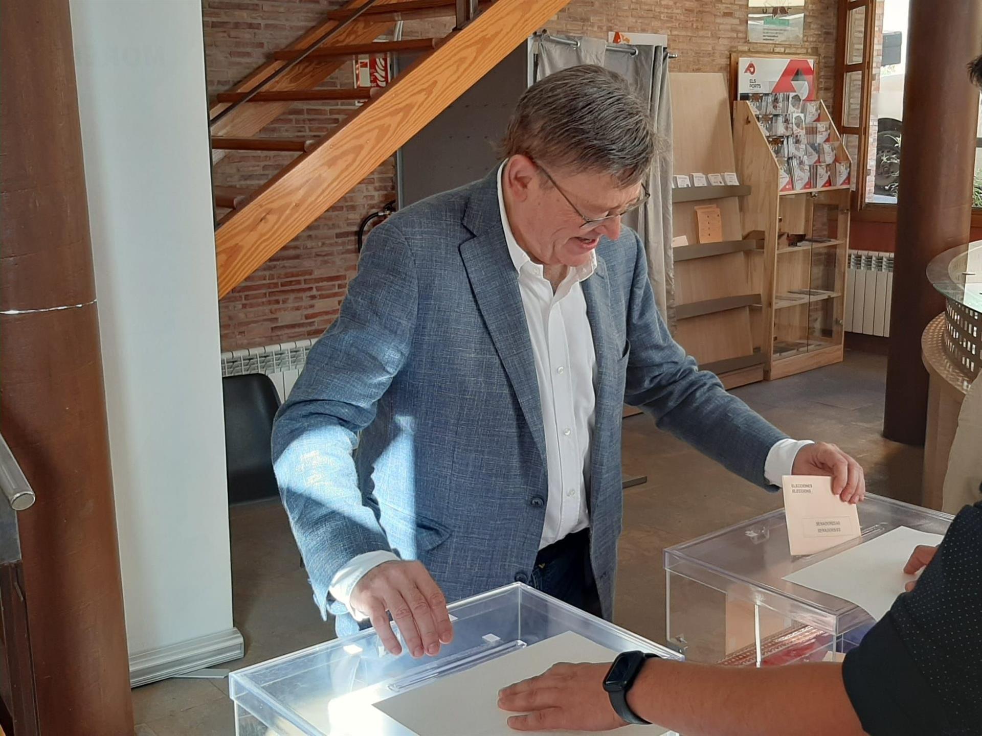 Puig anima a acudir a las urnas: 