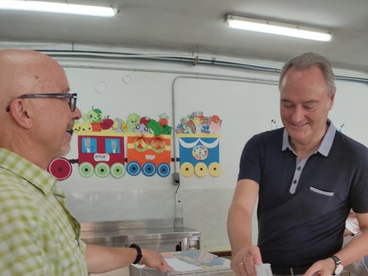 Fabra espera que las urnas se llenen de votos: 