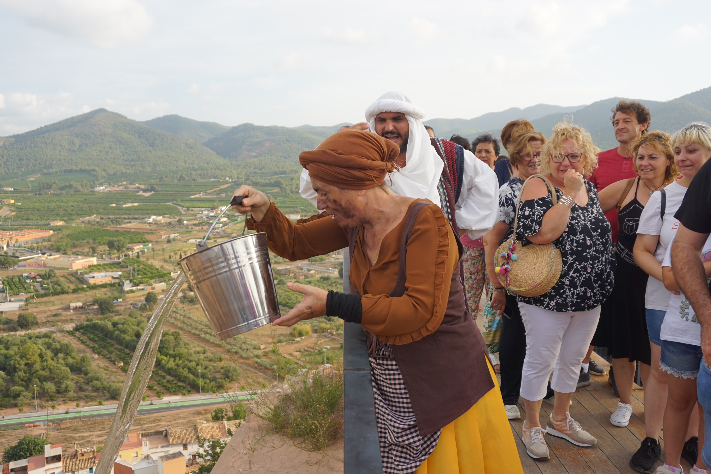 
Onda recrea su historia con visitas guiadas teatralizadas 