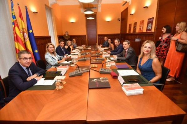 Belén Ríos salta de Feria Valencia a jefa de prensa de Ruth Merino