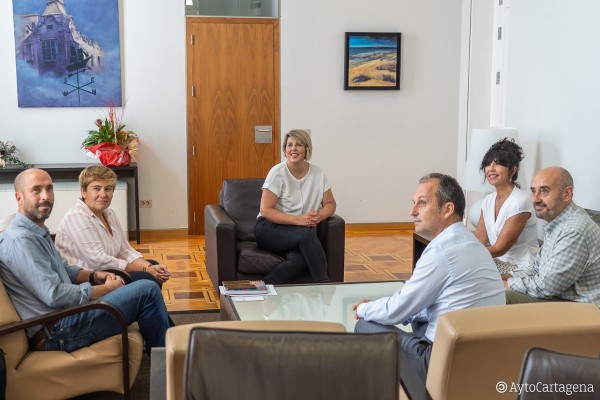 Arroyo anuncia bonificaciones fiscales para impulsar la creación de hoteles en Cartagena