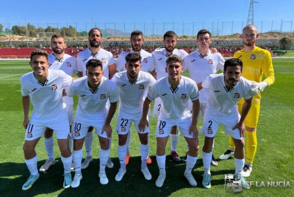 La RFEF sigue sin validar la inscripción de La Nucía que despide trabajadores y retrasa entrenamientos