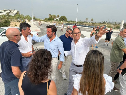El Ayuntamiento abrirá el carril en la prolongación de la avenida de Jubalcoi para evitar rodeos