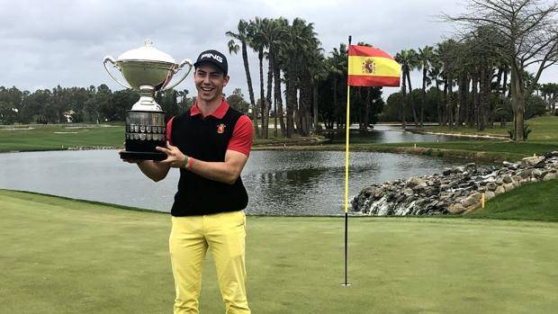El golfista castellonense Josele Ballester debuta en el Abierto Británico con dos golpes sobre el par