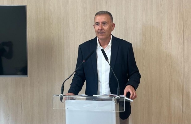 Sales acusa al PSPV y Compromís de dejar 