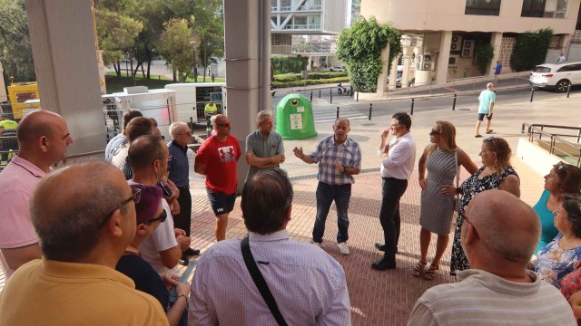 Benidorm incrementa la capacidad de recogida selectiva en la glorieta de los Carrascos