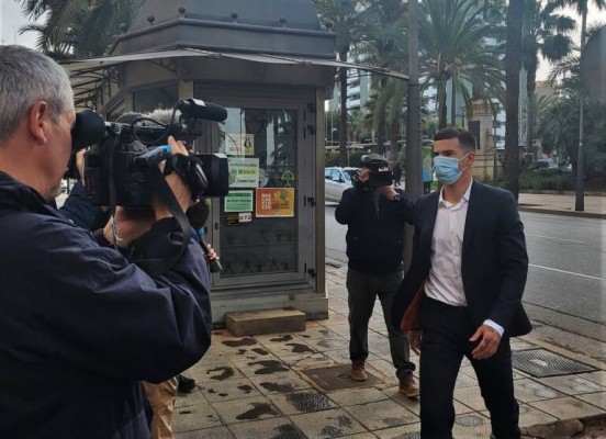 La defensa de Santi Mina recurrirá el fallo del TSJA y la acusación pedirá el ingreso en prisión
