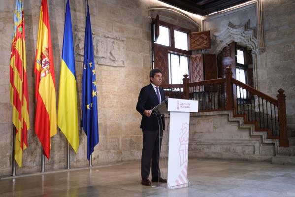 Mazón pone al nuevo Consell al servicio de los valencianos 