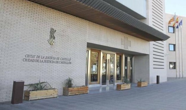 El juzgado admite a trámite la denuncia de Som Castelló por acoso del PP e identifica al edil Ramírez