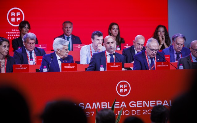 La RFEF advierte de que sancionará a los clubes que usen 