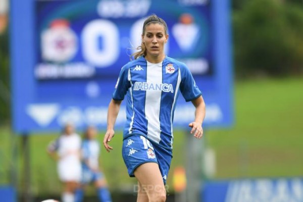 Laura Fernández, delantera que viene del Deportivo, recala en el Alhama ElPozo 