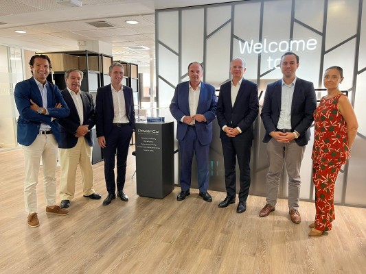 AED y Cámara Valencia se alían para promover el desarrollo y la función directiva