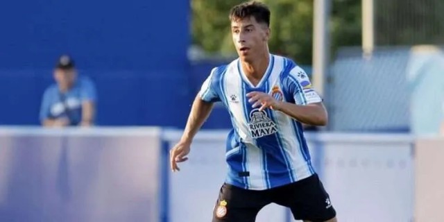 El Castellón reforzará su medular con el sub-23 Dani Villahermosa, ex del Espanyol B