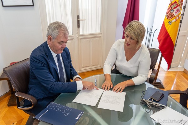 La cárcel de San Antón seguirá 
