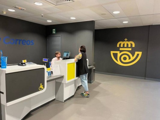 Correos abre este lunes en San Pedro pese a ser fiesta local para agilizar el voto por correo