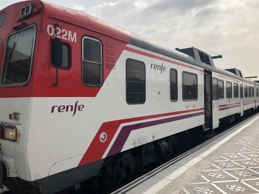 Renfe gana 300.000 usuarios en la Región y suma 1,7 millones en el primer semestre del 2023