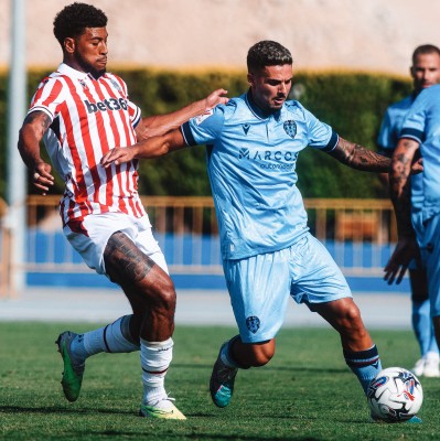 El Levante empata ante el Stoke en el primer encuentro de pretemporada