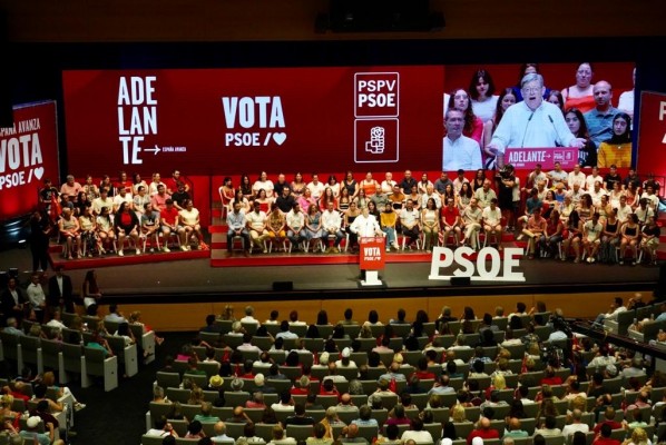 Puig llama a los votantes de Compromís y Podem: 