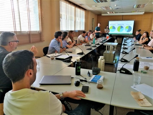 La Región aborda en un encuentro multisectorial los desafíos de la economía circular en el campo
