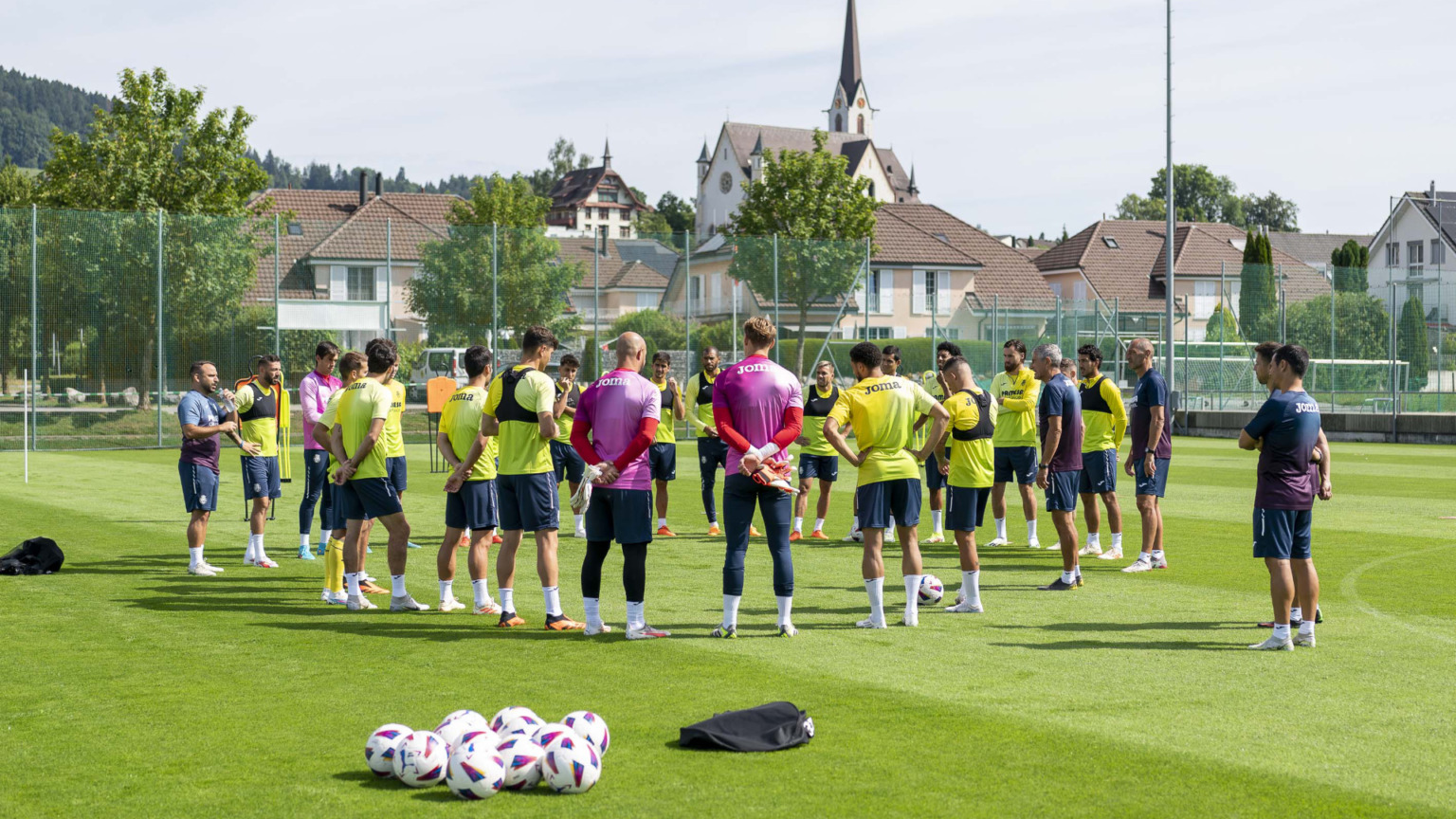 El Villarreal inicia en Suiza sus pruebas de pretemporada ante el St. Gallen
