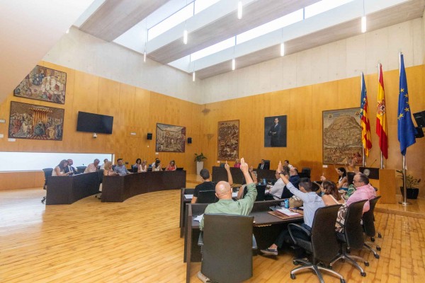 El Ayuntamiento de Benidorm sigue endeudándose: la deuda viva se sitúa en el 59%