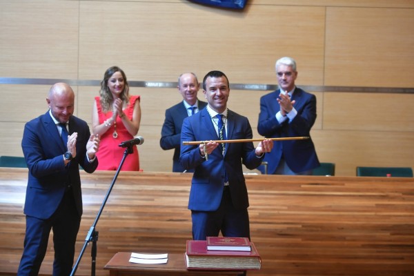 Vicente Mompó (PP), presidente de la Diputación de Valencia por el desacuerdo de la izquierda