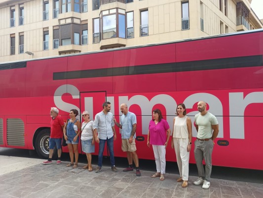 Paradojas electorales: Compromís, Podemos y EU haciendo campaña juntos en Elche... por Sumar