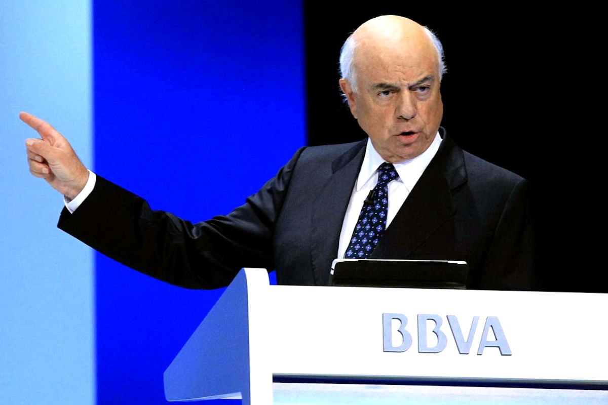 La banca aguanta al Ibex 35 en terreno positivo a media sesión