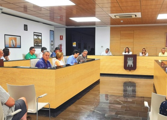 Almassora aprueba las asignaciones del equipo de gobierno, con 4 dedicaciones exclusivas y 1 parcial
