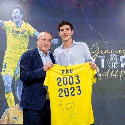 El Villarreal cierra el traspaso de Pau Torres al Aston Villa por 33 millones fijos y 5 en variables 